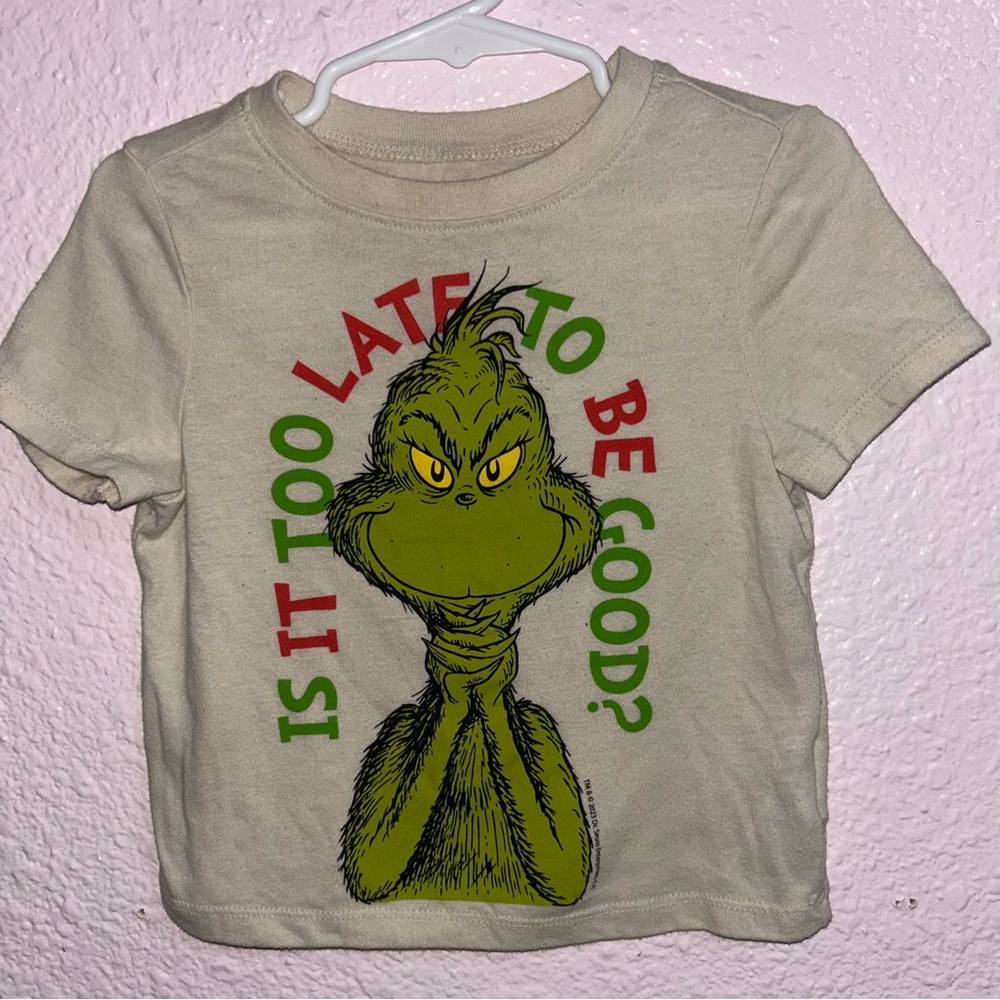 Old Navy Cream and Green Grinch Tee